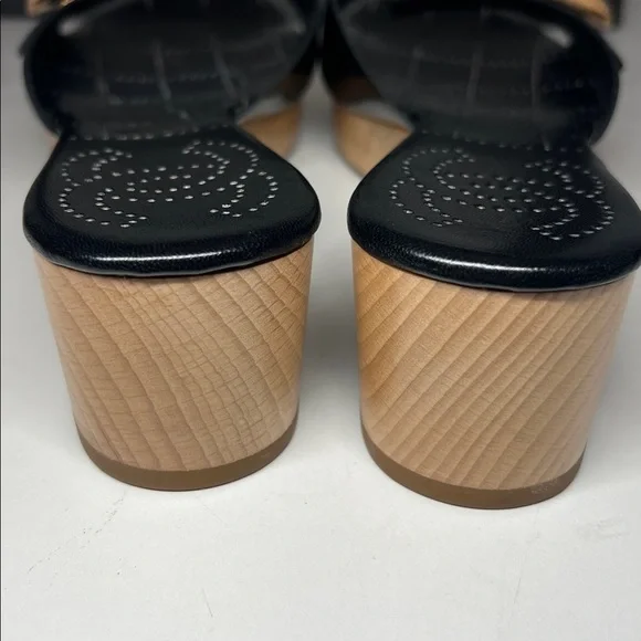 Chanel Patent Leather Wood Mule Wedges Slip On’s Logo Buckle Women's 7.5 B - Picture 16 of 16